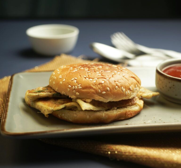 The 10-Minute Egg Sandwich I’ve Made Weekly for 20 Years hero image